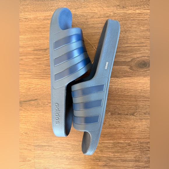 Adidas Adilette Aqua Navy Slides Men's Sandal Size 13 NWOT - Picture 4 of 5